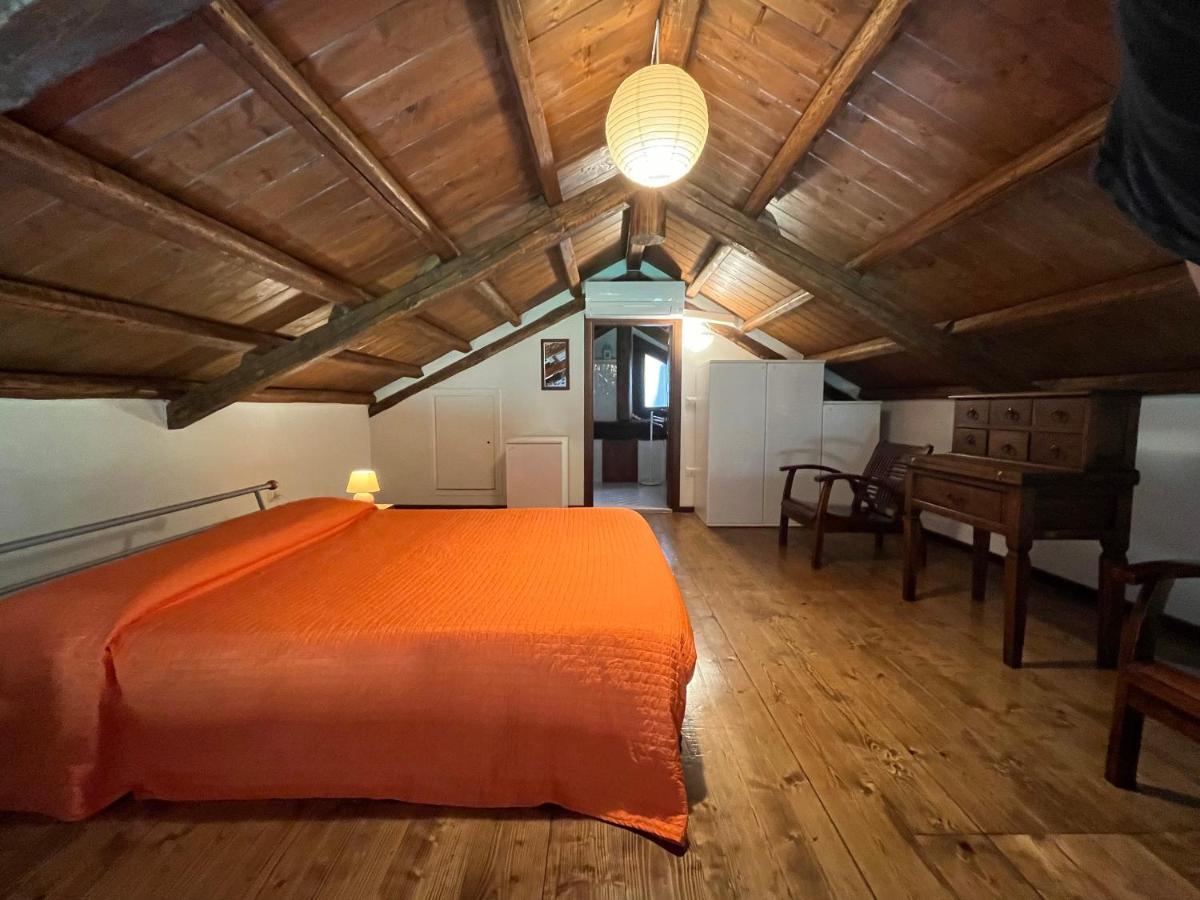 La Casa Gialla Cagliari Buitenkant foto
